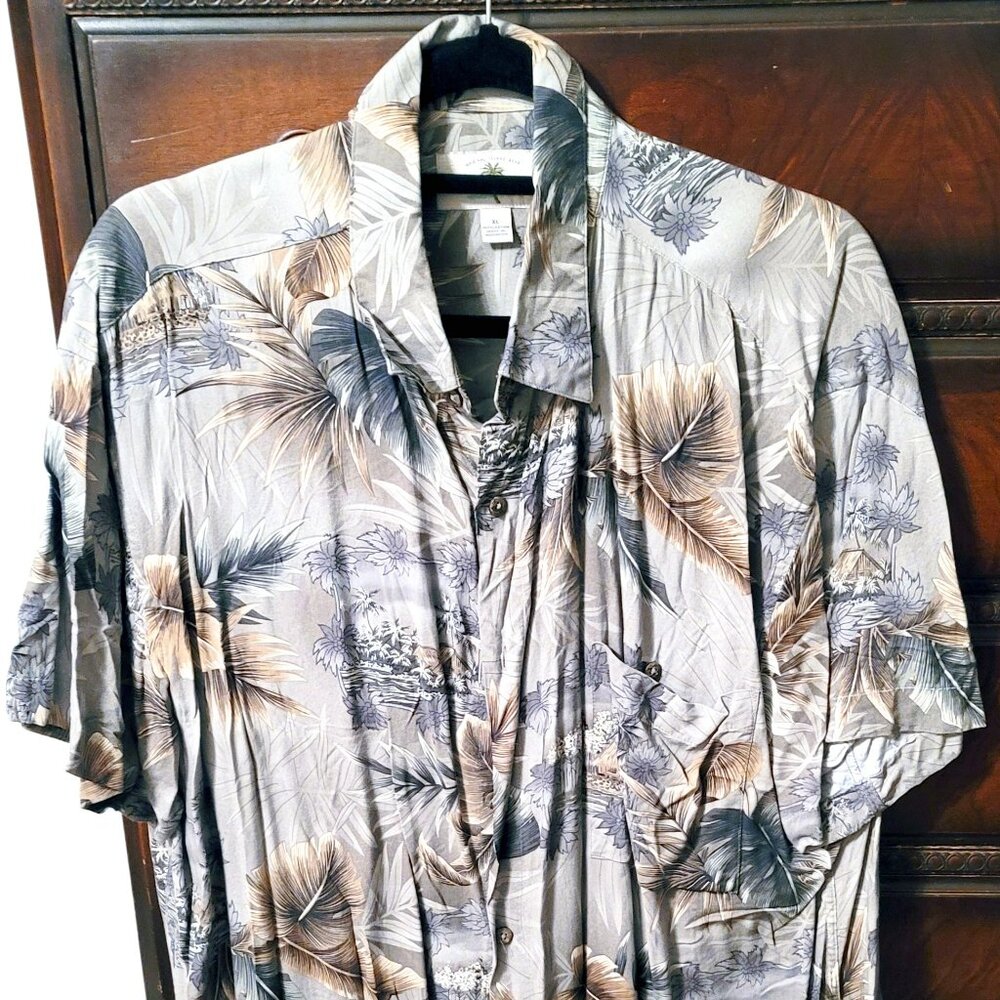 Men's Tropical "Hawaiian Style" Shirt